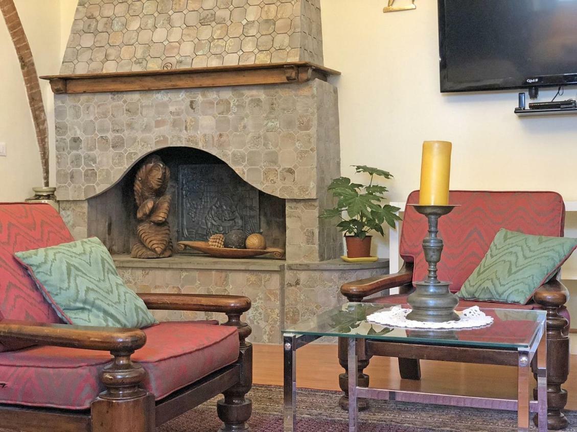 La Stanza Del Podere Isabella Hotel Сан Винченцо Екстериор снимка