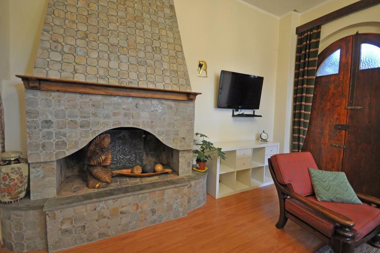 La Stanza Del Podere Isabella Hotel Сан Винченцо Екстериор снимка